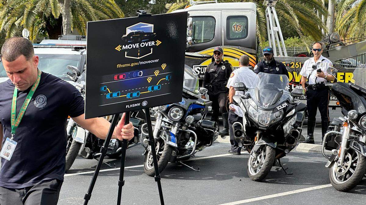 You’re warned, Florida cops say. Now you can be fined for speeding next to disabled cars
