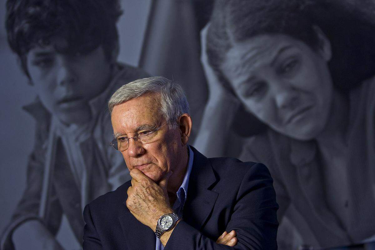 César Odio was the assistant city manager of Miami during the Mariel exodus in 1980 and served as city manager from 1985 to 1996.
