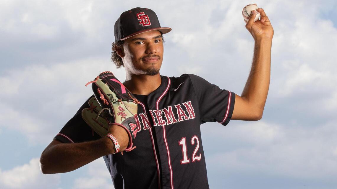 Douglas’ Rojas, Aquinas’ Malvasio are Broward 7A-5A Baseball Players of the Year