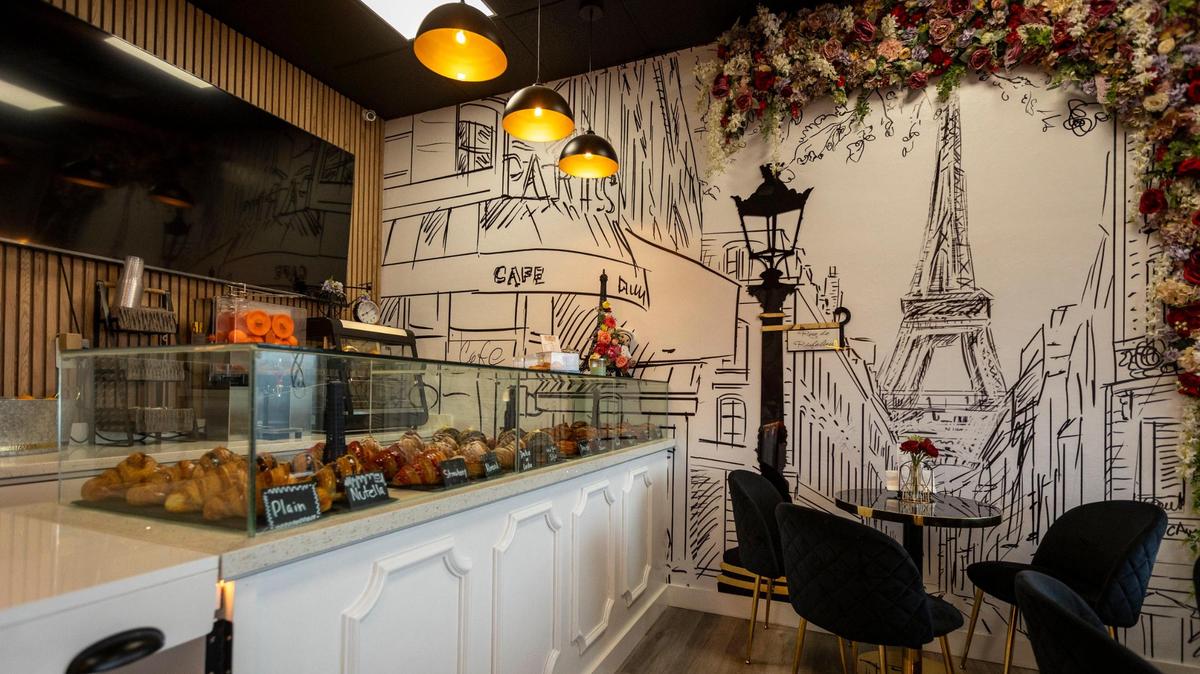 El interior de la nueva Maison du Croissant de L'Boulanger en Miami.