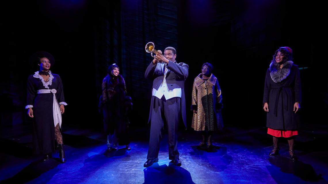 From left, Christina Sajous, Allison Semmes, Juson Williams, Darlene Hope and Nicole Henry tell Louis Armstrong’s story in ‘A Wonderful World.’