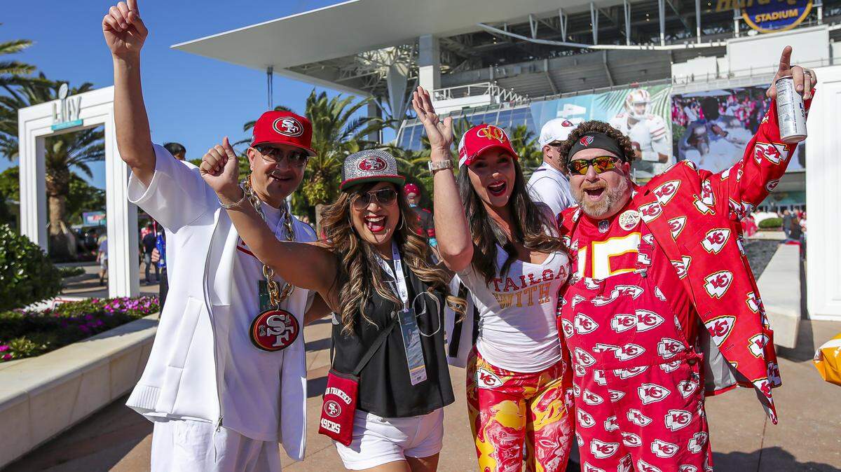 From left to right: Eric Ward, Naomi Ward, Kristina Becker and Alan Becker arrive to Hard Rock Stadium before the San Francisco 49ers face the Kansas City Chiefs at Super Bowl LIV at Hard Rock Stadium on Sunday, February 2, 2020 in Miami Gardens, Florida.