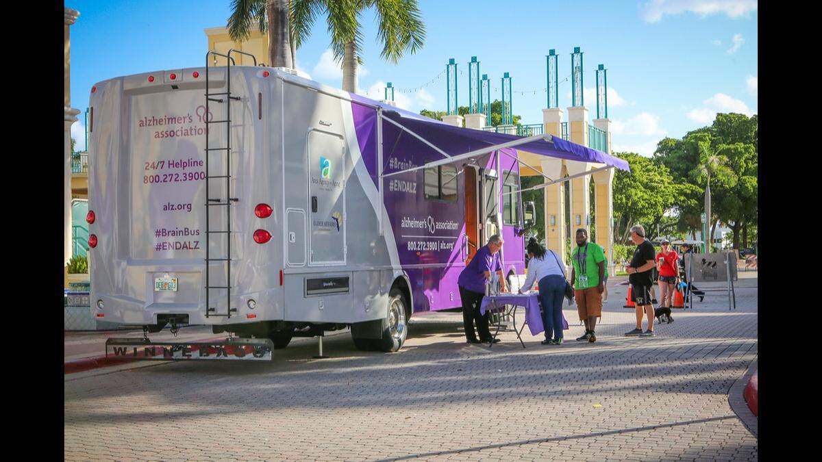 The Brain Bus will be on site in Hialeah for consultations during a community forum for Hispanic families caring for individuals with Alzheimer’s disease.