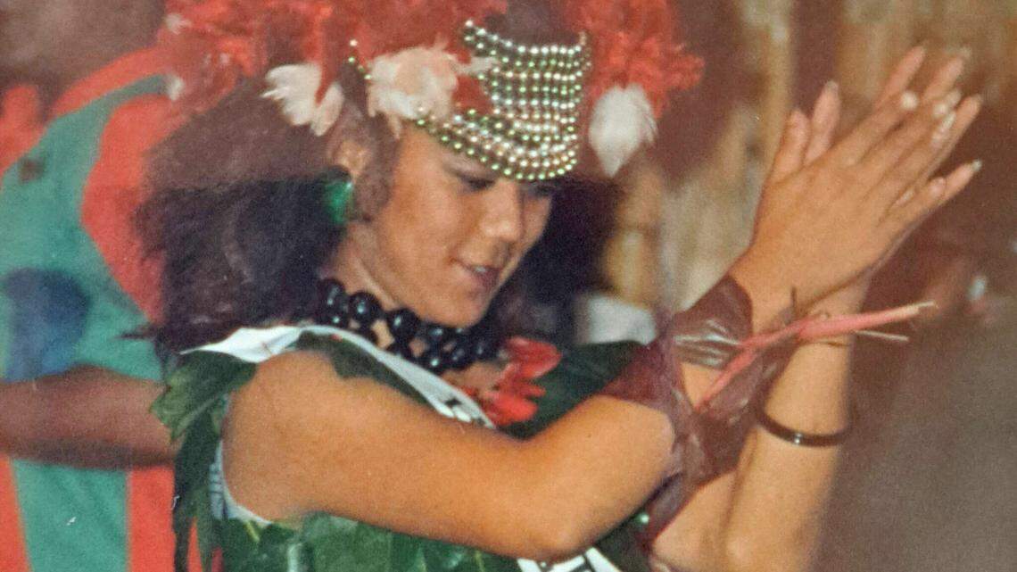 In 1997, a trans contestant participates in a drag queen beauty pageant in American Samoa.