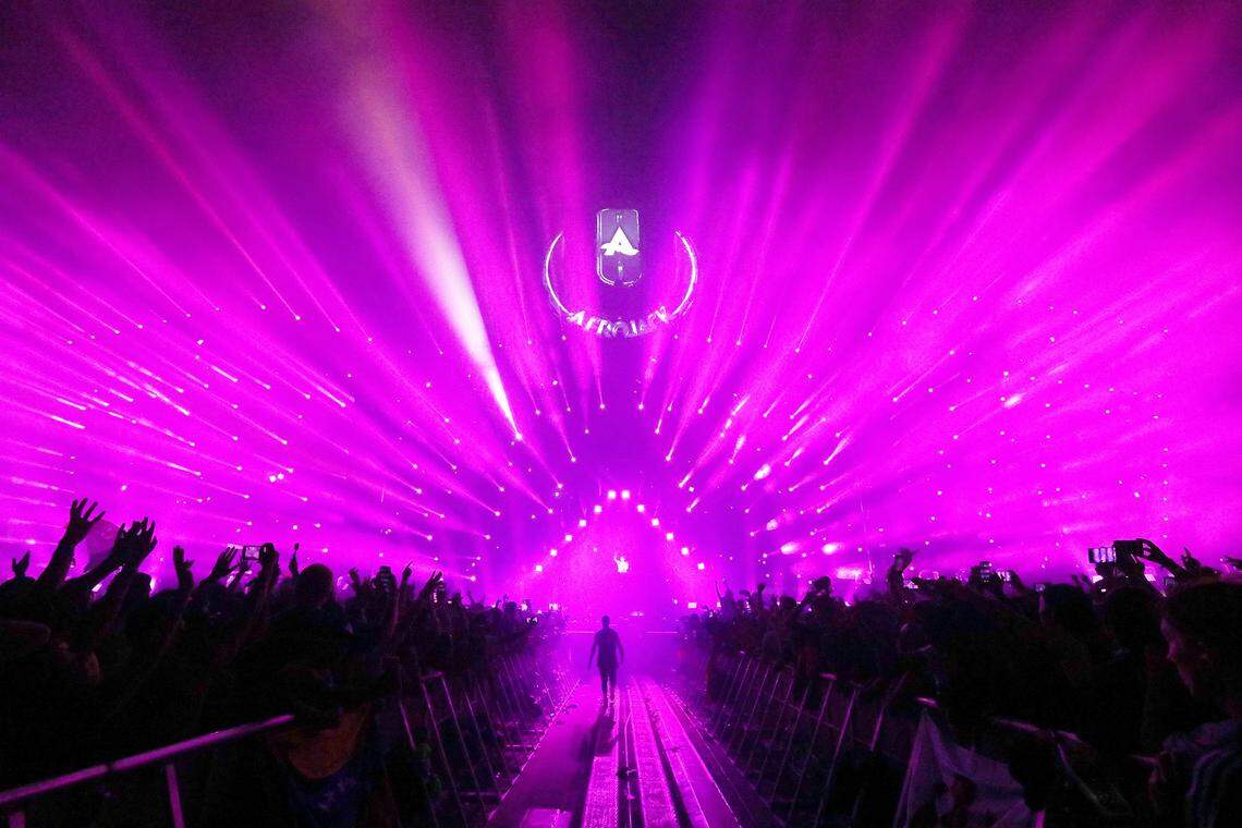 Afrojack’s set was a blaze of light on the final day of Ultra in 2019.