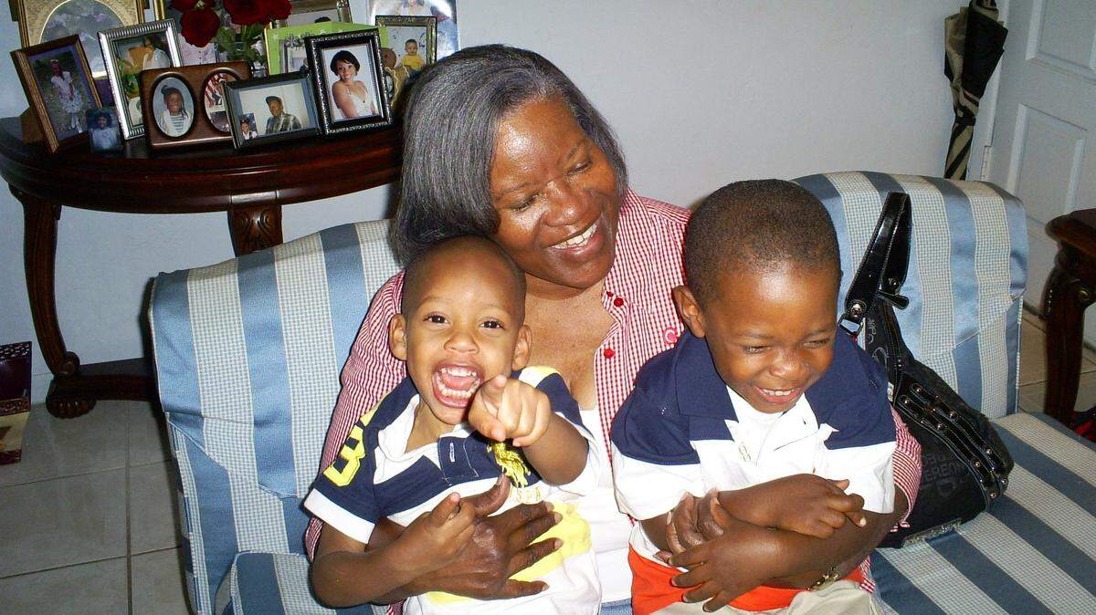 Bea Hines with great-granchildren Tavaris Willams, age 2 1/2, and Jaylen Hines, age 3, in 2010.