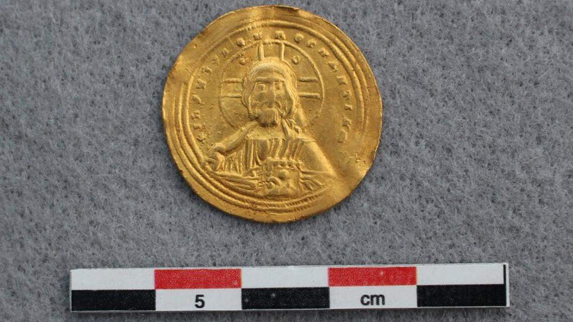 A metal detectorist unearthed an ancient gold coin depicting Jesus Christ from the Byzantine Empire in Norway.