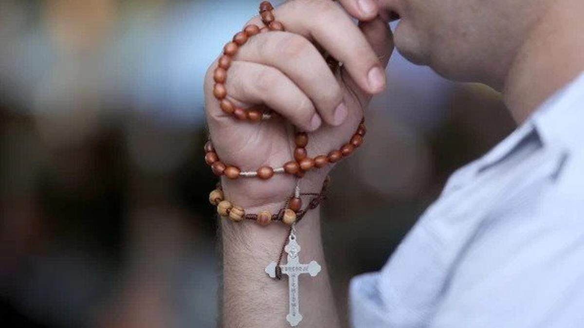 Many Catholics are facing a dilemma as they consider the presidential candidates.