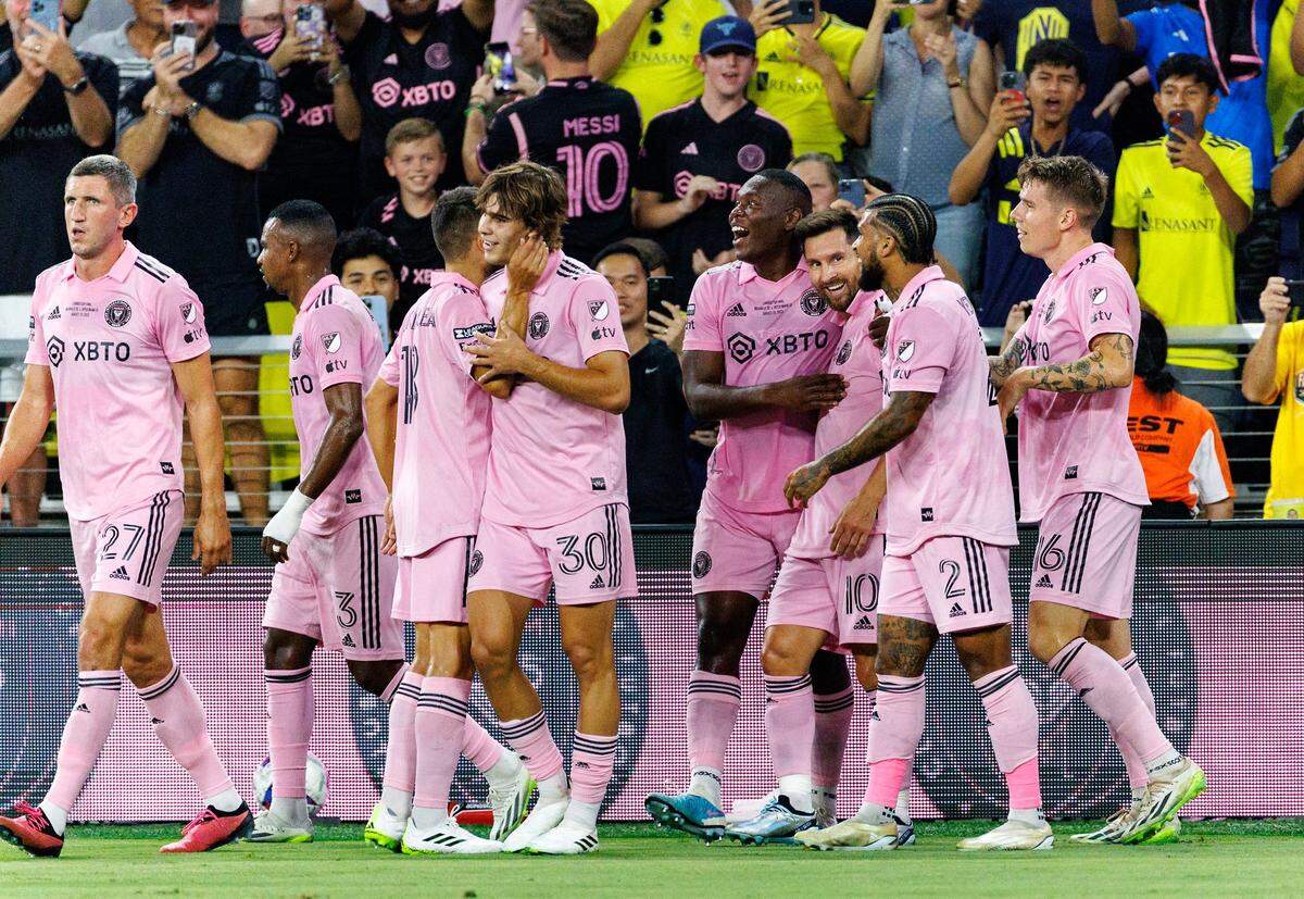 Inter Miami players celebrate Messi’s goal during the first half of the Leagues Cup match.
