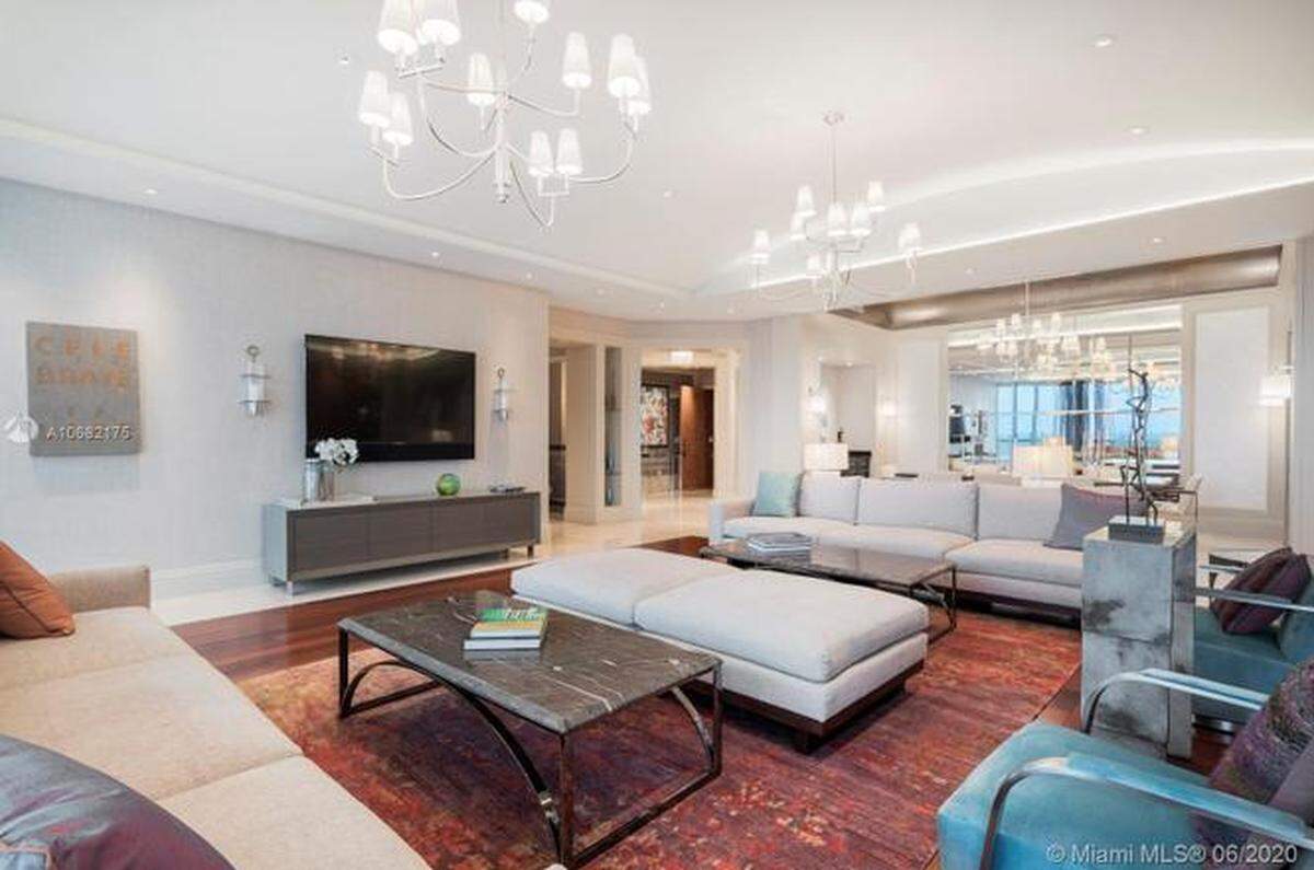 16051 Collins Ave., PH 3702, Sunny Isles Beach