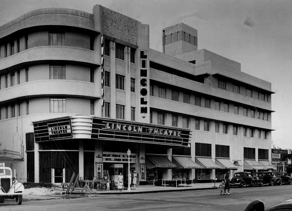 Miami Beach’s Lincoln Theater in 1936.