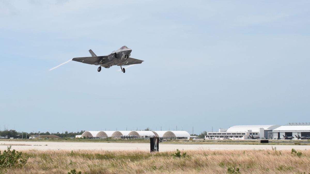 161102-N-SX614-017 An F-35C Lightning II Joint Strike Fighter from Strike Fighter Squadron (VFA) 101, based at Eglin Air Force Base in Fort Walton Beach, Florida, takes off at Naval Air Station Key West’s Boca Chica Field.