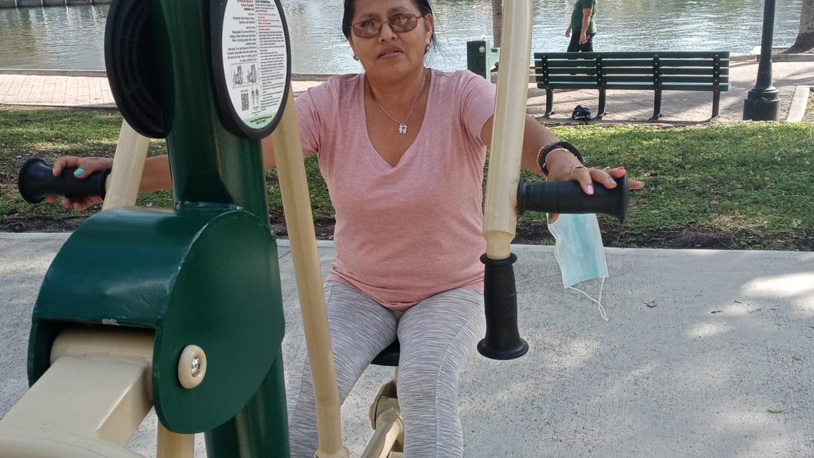 Gregoria Estrada has begun to exercise more after using the Healthy Juntos (Healthy Together) app developed at the University of Miami Miller School of Medicine. The app aims to teach Hispanic families about eating healthy and exercising to combat obesity, which is linked to cancer.