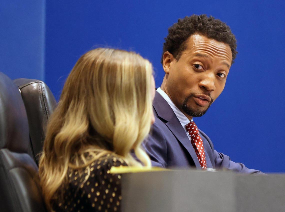 Broward School Board member Torey Alston, right, looks toward board member Sarah Leonardi while speaking during the Broward School Board meeting where Superintendent Vickie Cartwright’s tenure was up for vote on Tuesday, Dec. 13, 2022.