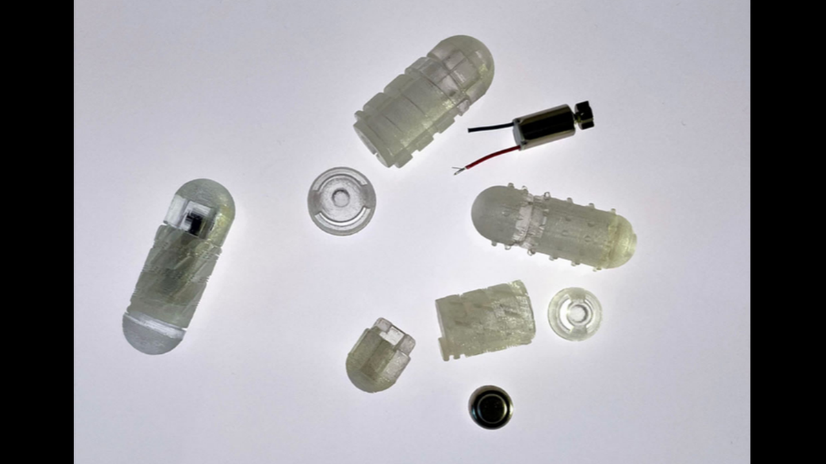 Researchers have developed a robotic pill that drills through mucus to help deliver medicine to the body.