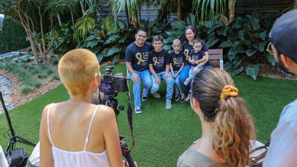 Members of the Flores family participated in the Miami Dade College Kendall Campus Photo Club activity. Student photographers created beautiful memories for the families with children undergoing treatment at Miami Cancer Institute. 
