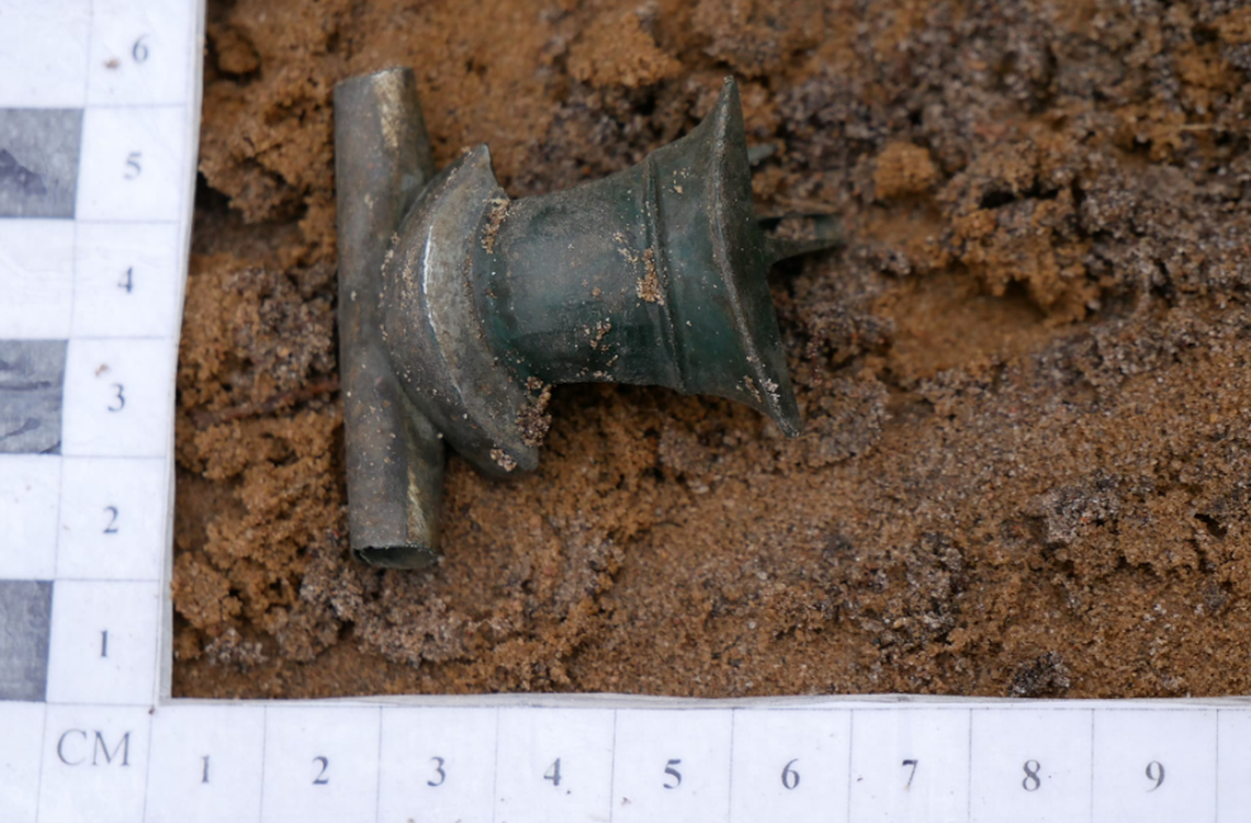 The metal detectorists left the artifacts in the ground until they could record them with the help of experts and officials.