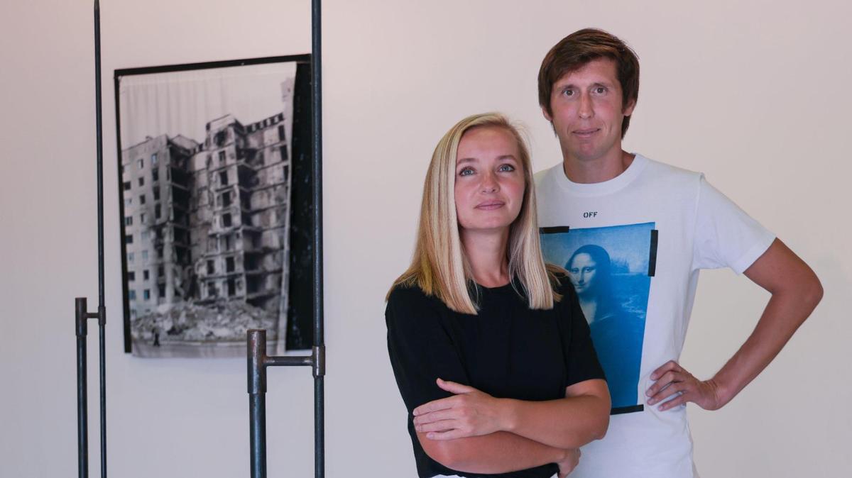 Julia and Max Voloshyn own Voloshyn Gallery in Kyiv, Ukraine, and opened a pop-up art exhibition near Wynwood in February. The war in their homeland is on their minds while they operate their current show “The Memory on Her Face” curated by Omar Lopez-Chahoud.