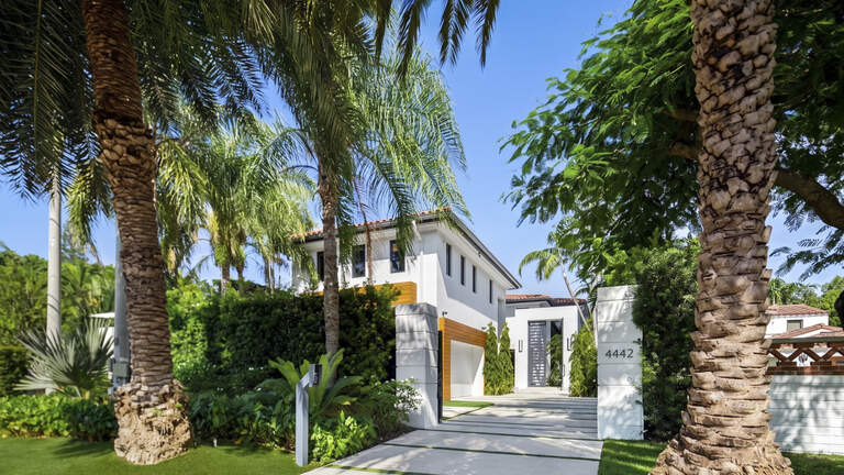 Nightlife mogul lists $12M Miami Beach home. See luxury listings, contracts, sales