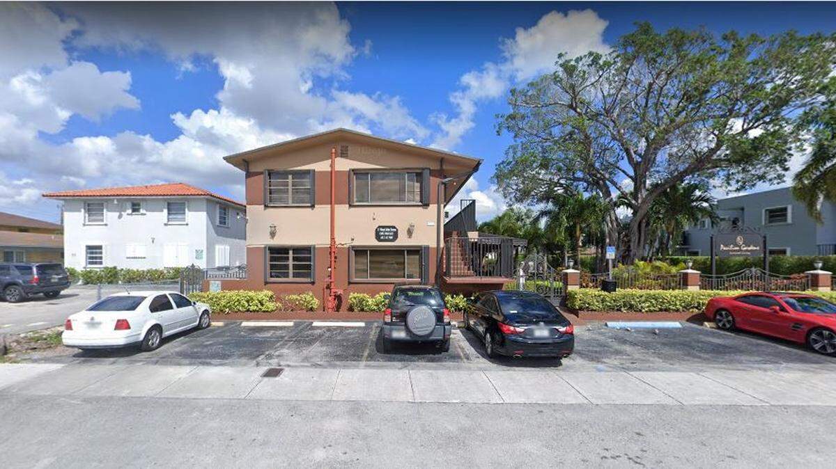 After a resident who repeatedly left a Hialeah assisted living facility was found dead in November, the state Agency for Health Care Administration issued an emergency order, halting admissions to Pavilion Gardens Assisted Living until further notice.