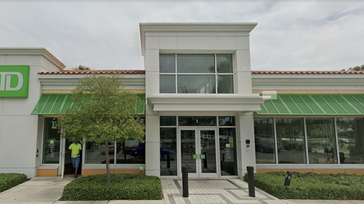 Authorities say a robbery at TD Bank in Plantation triggered a multi-agency pursuit to Fort Lauderdale, ending in a crash in Lauderhill.