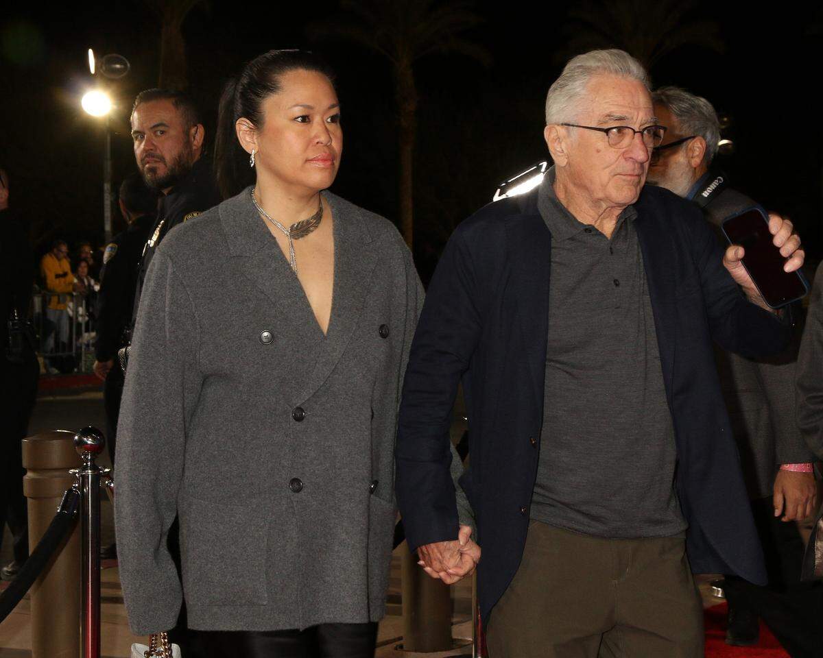 Robert De Niro shares how he bonds with his and Tiffany Chen’s daughter.
