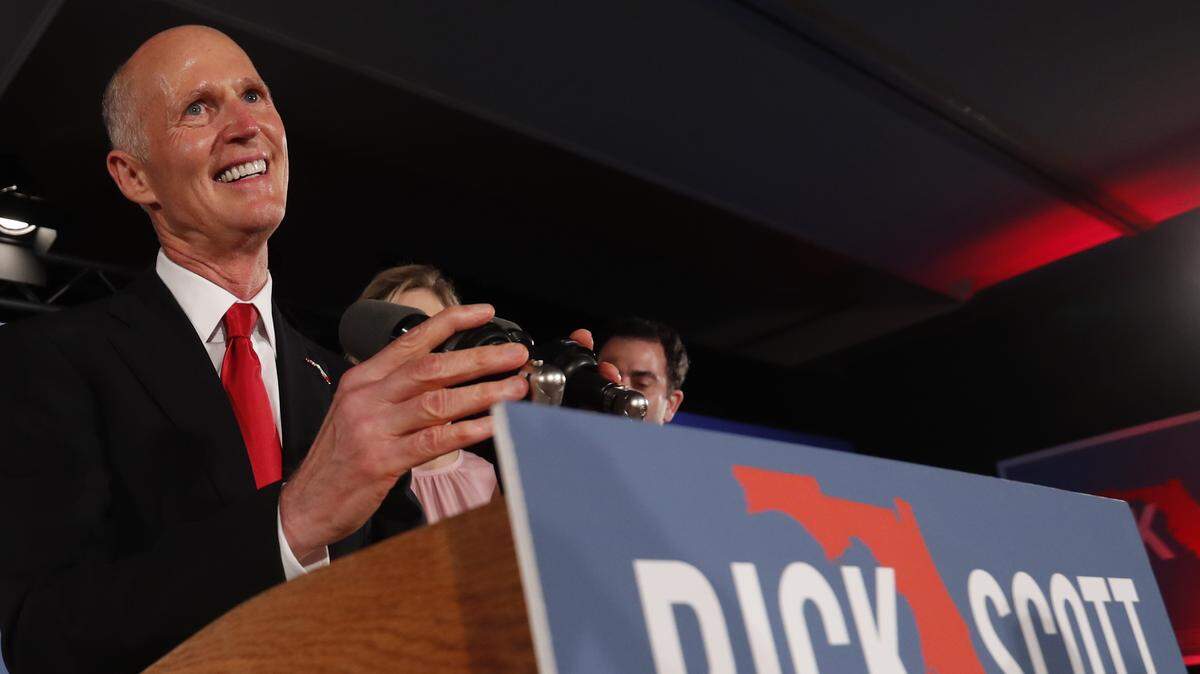 Florida governor and U.S. Senate candidate Rick Scott won a court order directing Hillsborough County to allow campaign representatives to observe machine recounts from inside the physical room where the counting is taking place. Hillsborough County officials had limited representatives to watching through a window from an adjacent room.