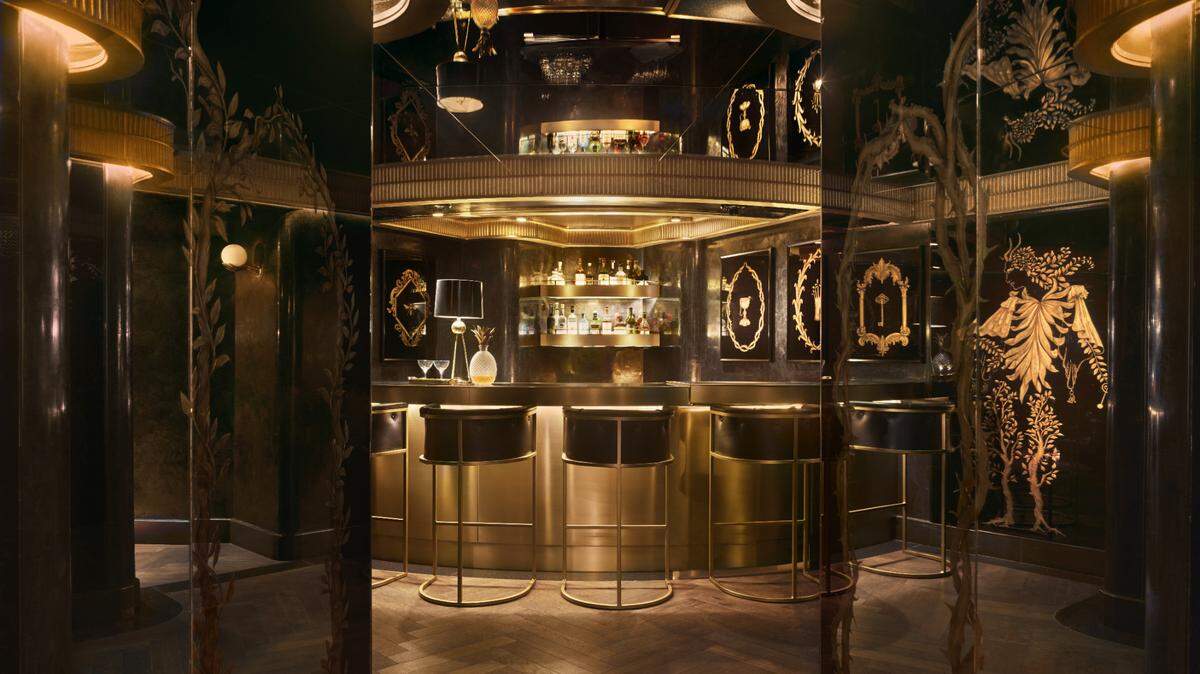 The glamorous El Secreto Omakase, hidden inside the Faena Hotel Miami Beach.
