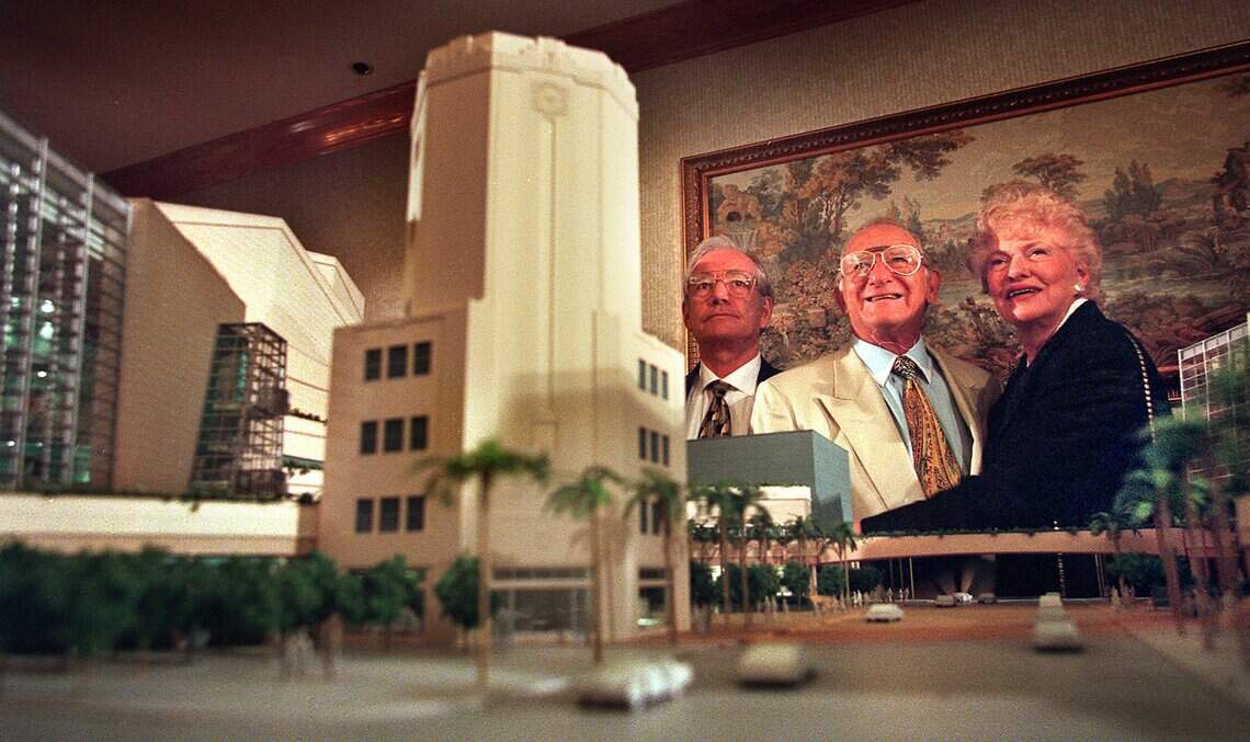 Obituary: FL auto dealer, philanthropist Ron Esserman dies, 93 | Miami ...