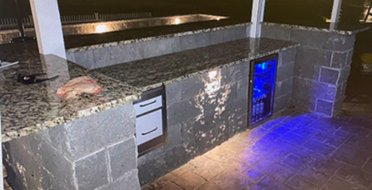 The granite countertop Kelley is accused of installing.