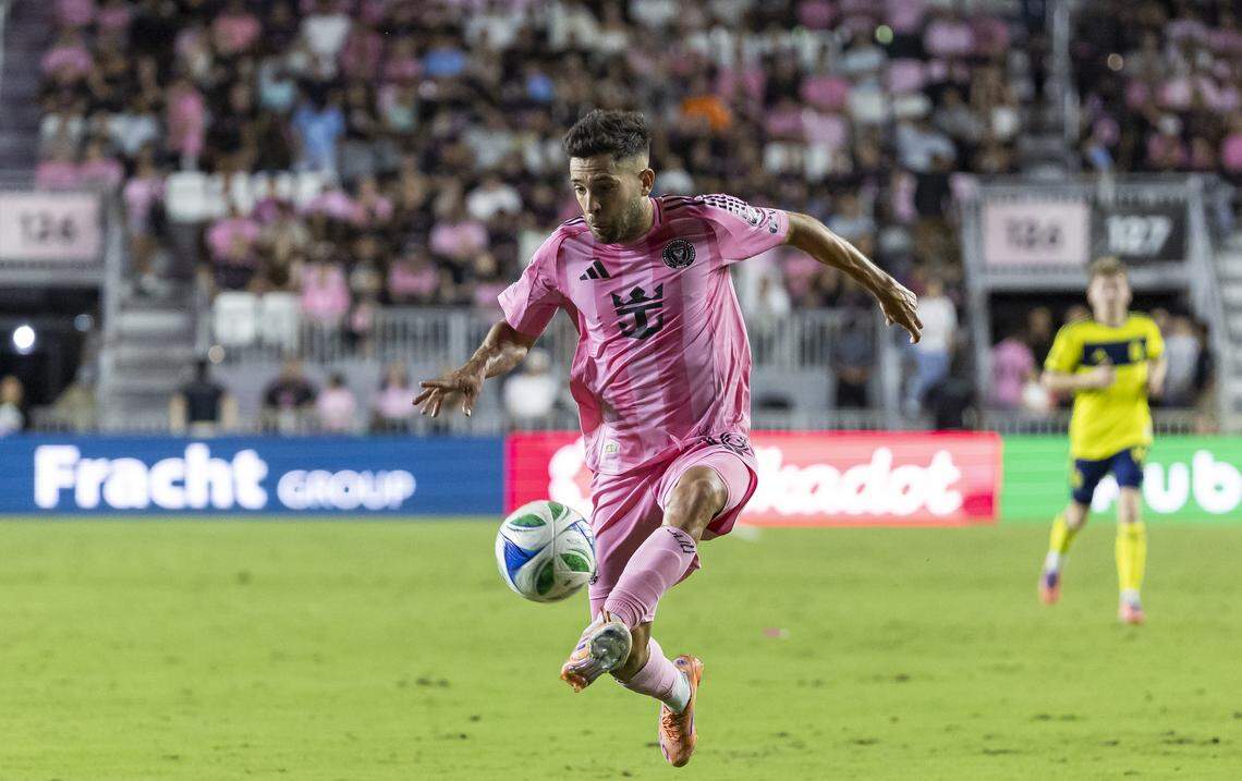 Inter Miami defender Jordi Alba (18) controls the ball in the second half of match three of his MLS Playoffs series against Nashville SC at Chase Stadium on Saturday, Nov. 8, 2025, in Fort Lauderdale, Fla.