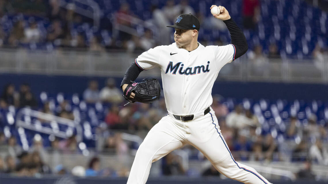 Los Marlins sacuden su bullpen en plena carrera por el comodín