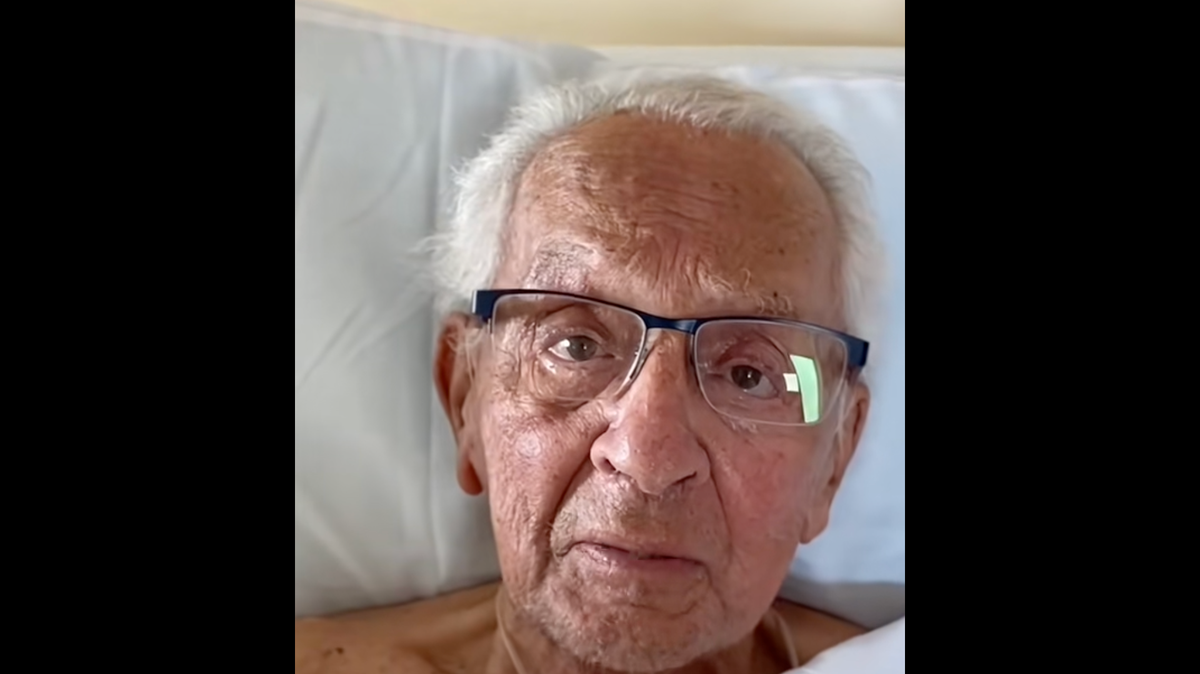 Judge Frank Caprio dies just hours after sharing his final video.