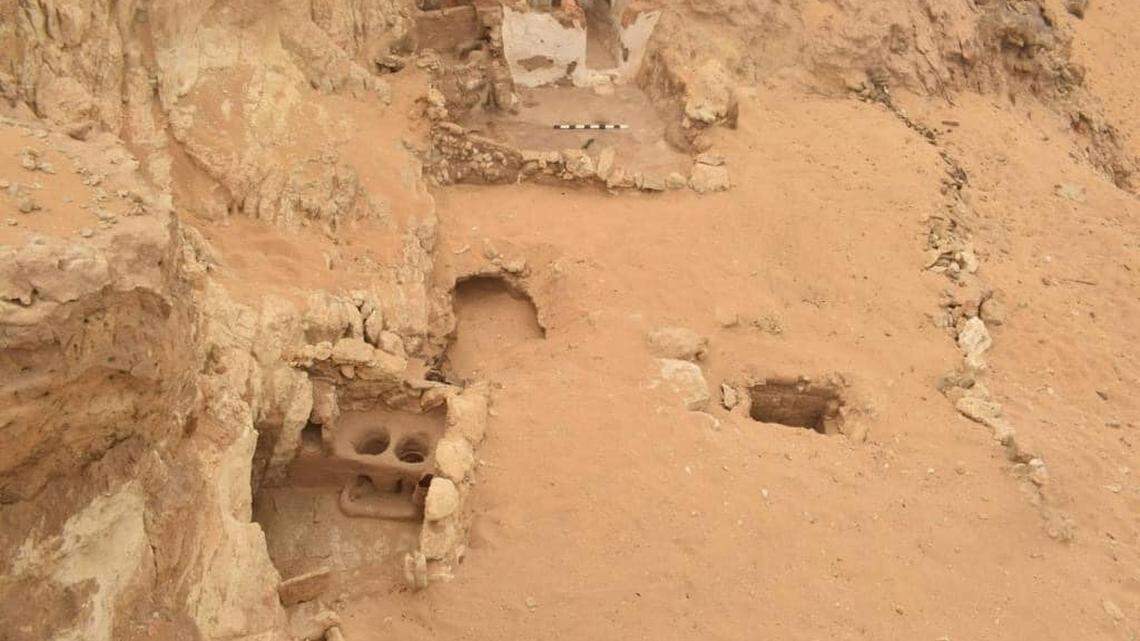 Archaeologists excavating Mir cemetery necropolis found Byzantine-era building ruins where a monk lived and several burials, photos show.