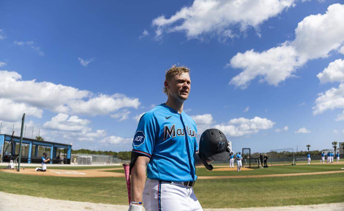 Miami Marlins left fielder Kyle Stowers (28) walks on the field during the team’s first full-squad spring training workout at Roger Dean Stadium on Monday, Feb. 16, 2026, in Jupiter, Fla.