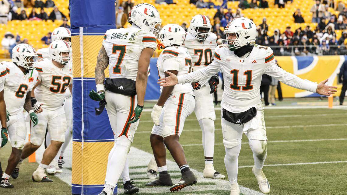 Carson Beck, CJ Daniels share why the Hurricanes excel in the transfer portal