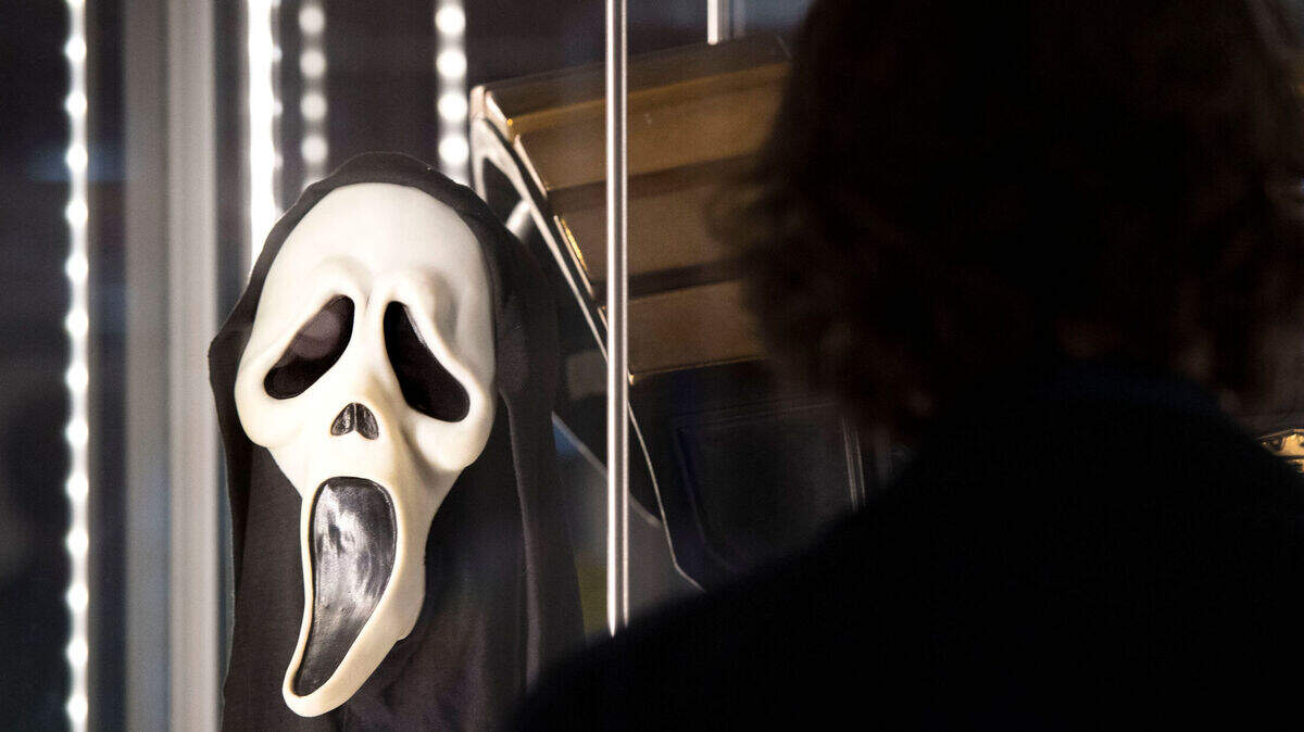 A suspect in a pair of armed robberies in Central Florida is in custody after detectives recovered the robber’s ‘Scream’ mask and other evidence.