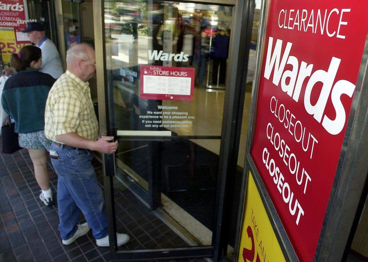Customers enter the Montgomery Ward in Montclair, Calif., Thursday, Dec. 28, 2000.