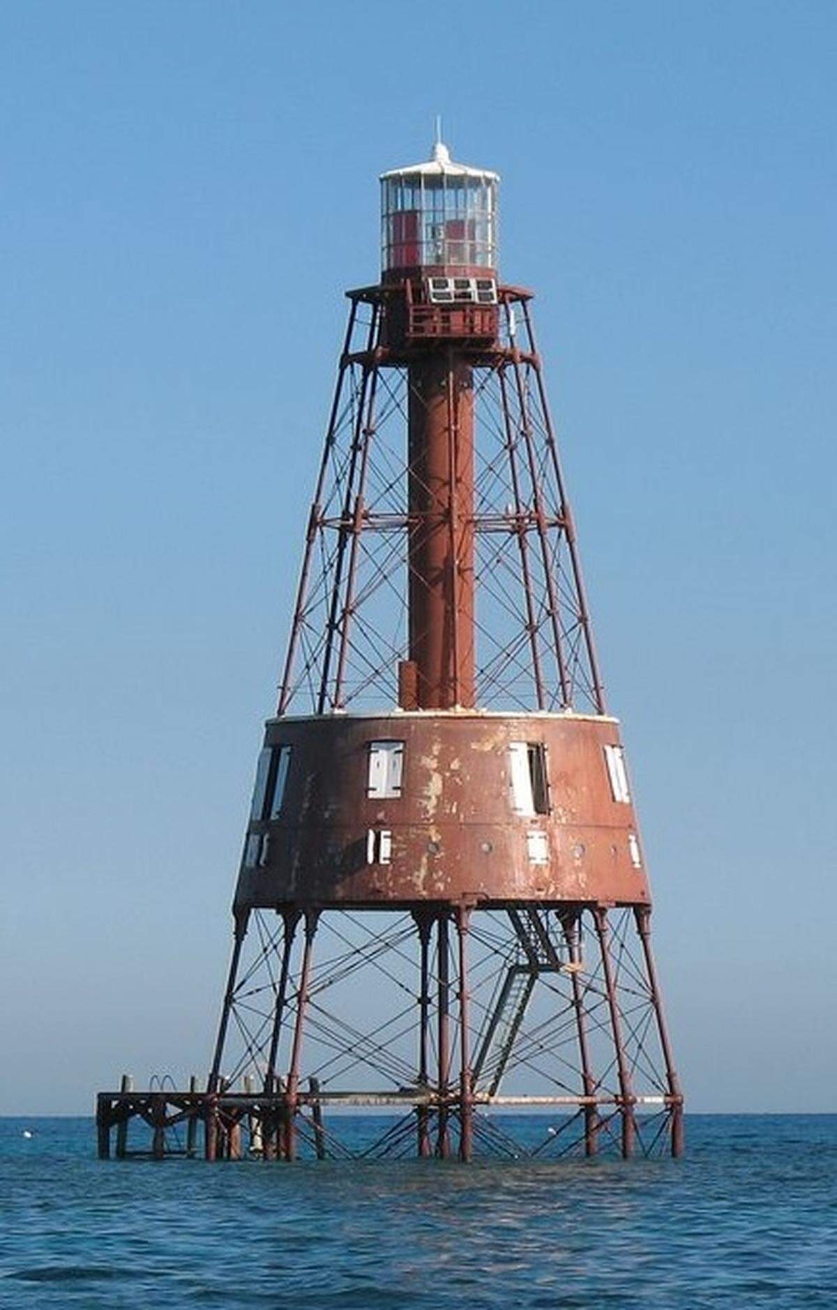 Carysfort Reef Light Station, Key Largo.