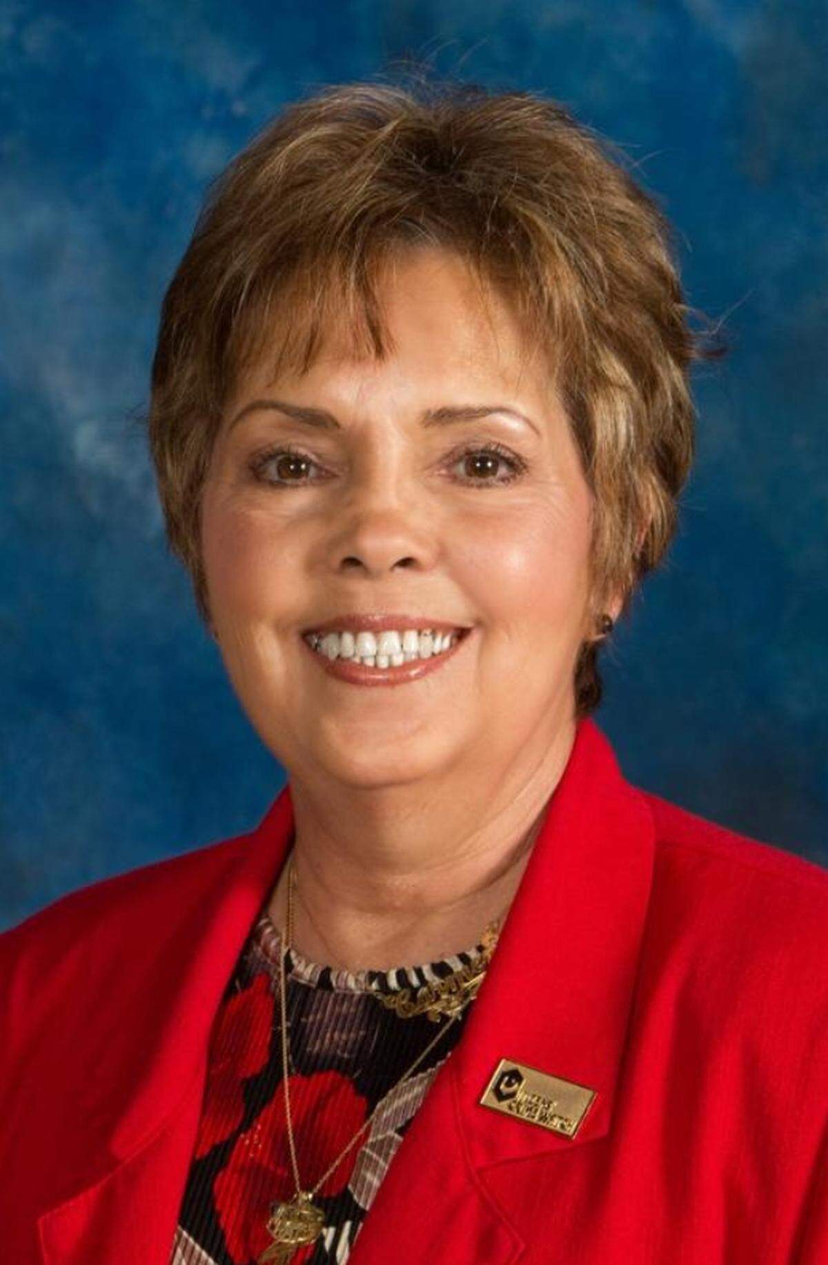 Carmen Gonzalez Caldwell