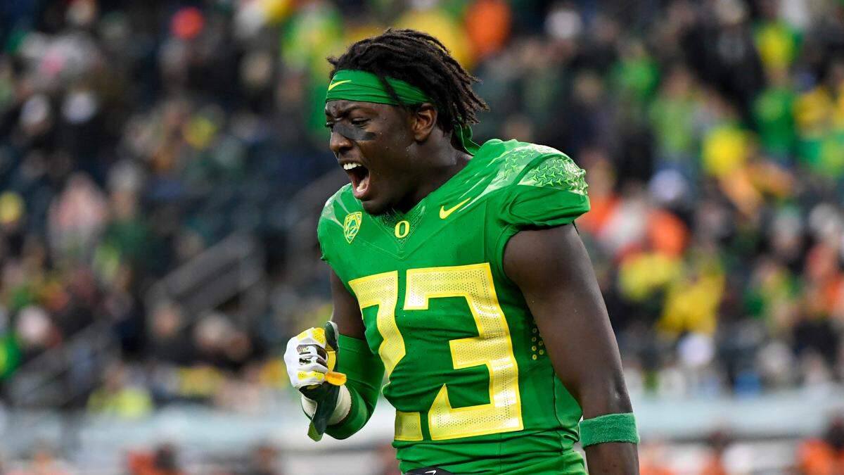 Oregon safety Verone McKinley III (23) during an NCAA college football game Saturday, Nov. 27, 2021, in Eugene, Ore. (AP Photo/Andy Nelson)