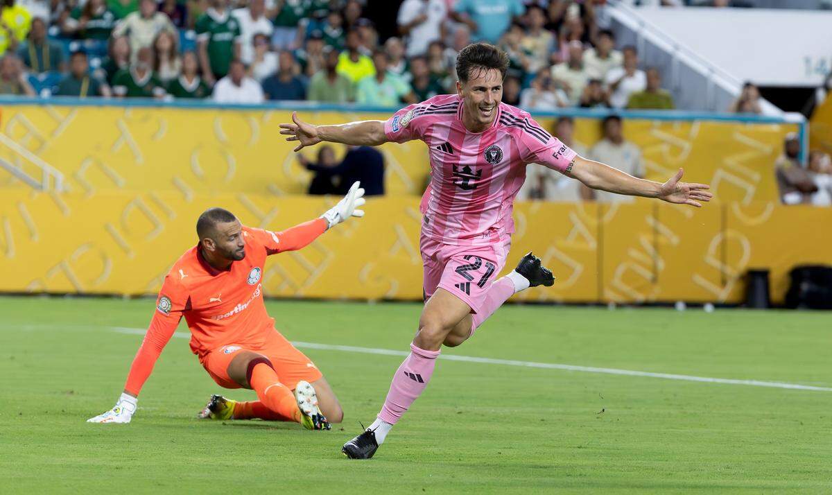 Inter Miami forward Tadeo Allende (21) celebrates after scoring past Palmeiras goalkeeper Weverton (21) during the first half of their FIFA Club World Cup Group A third-round match at Hard Rock Stadium on Monday, June 23, 2025, in Miami Gardens, Fla.