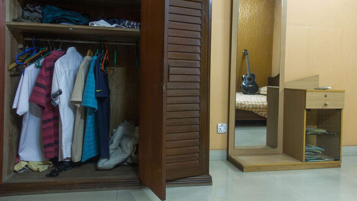 capsule wardrobe