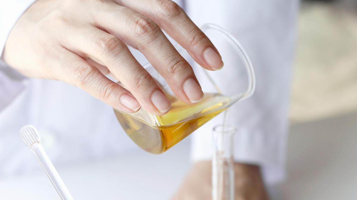 Many pharmacies make made-to-order creams, gels and lotions that are covered by Medicare. An HHS report flags possible fraud among some of them.