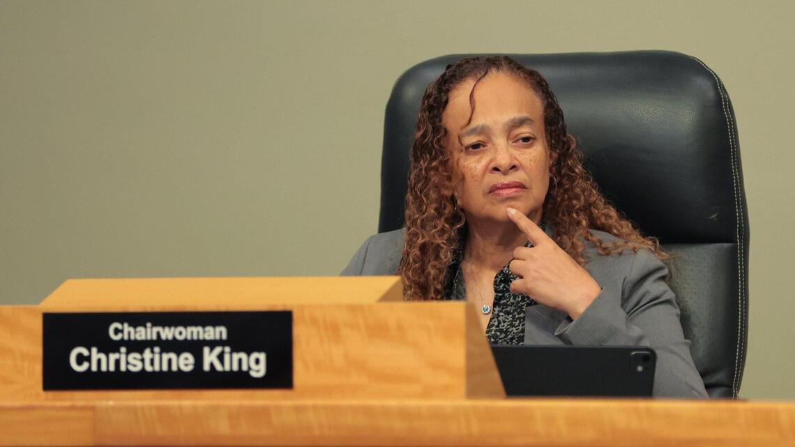 Proposal for lifetime term limits could get watered down by Miami City Commission