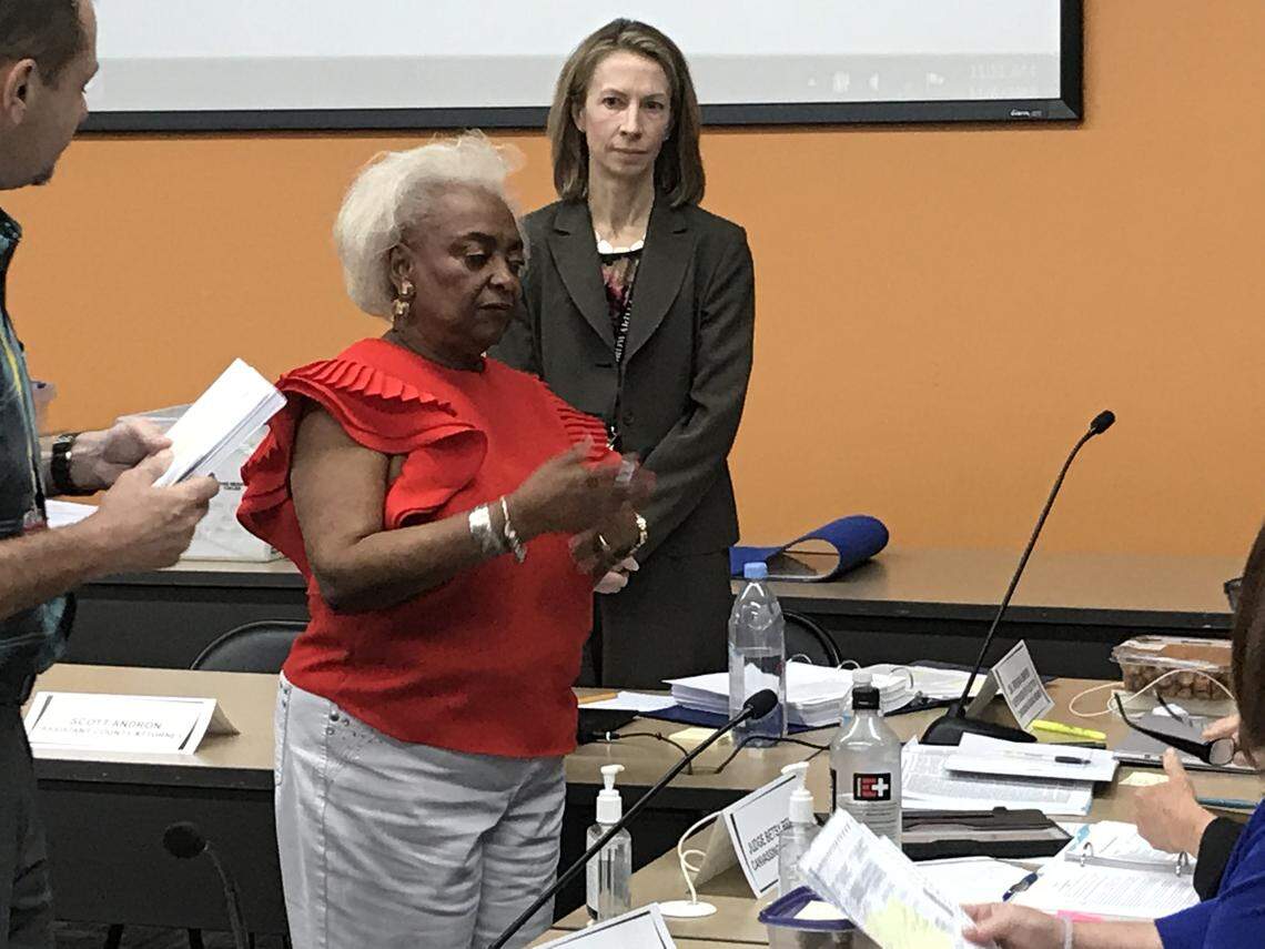 Broward County Elections Supervisor Brenda Snipes oversees vote counting on Thursday.