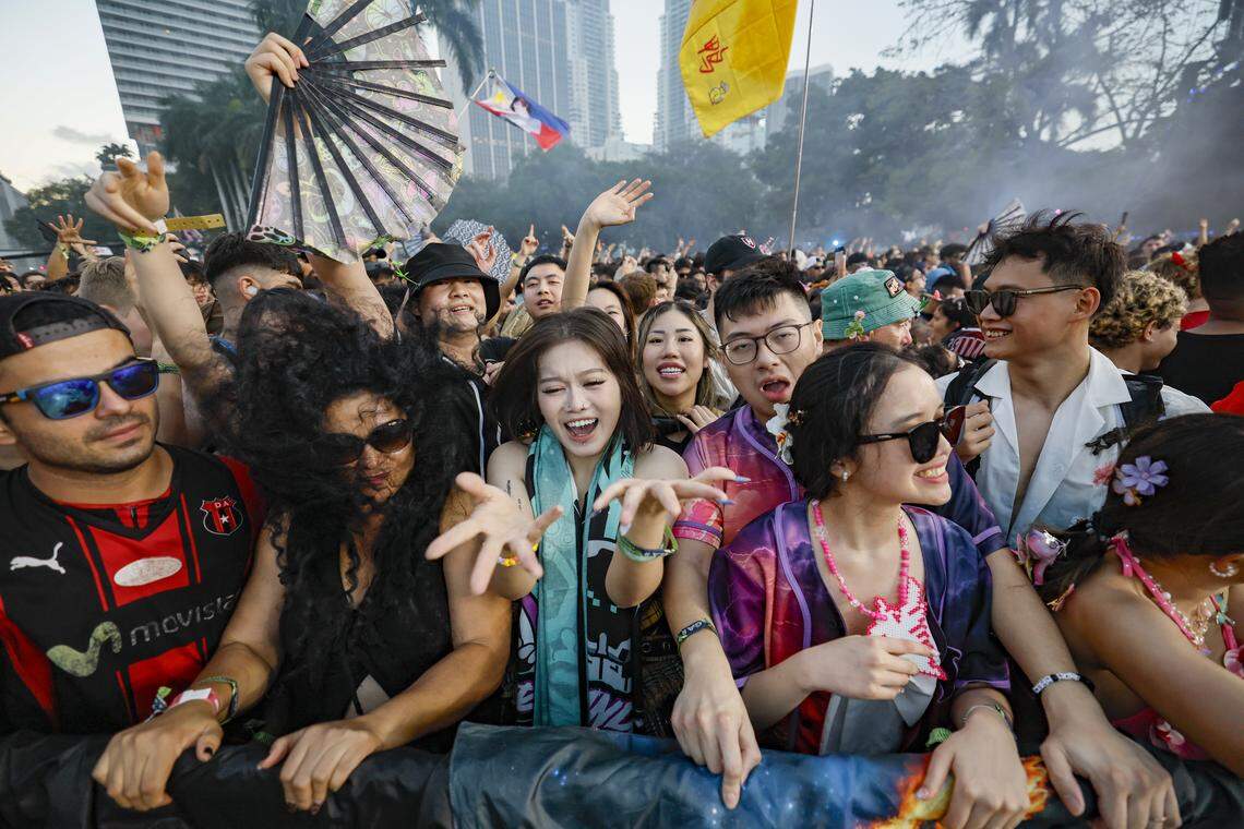 Ultra attendees react during the performance by Illenium at the Main Stage at Ultra Music Festival in Miami, Florida, on Friday, March 27, 2026.