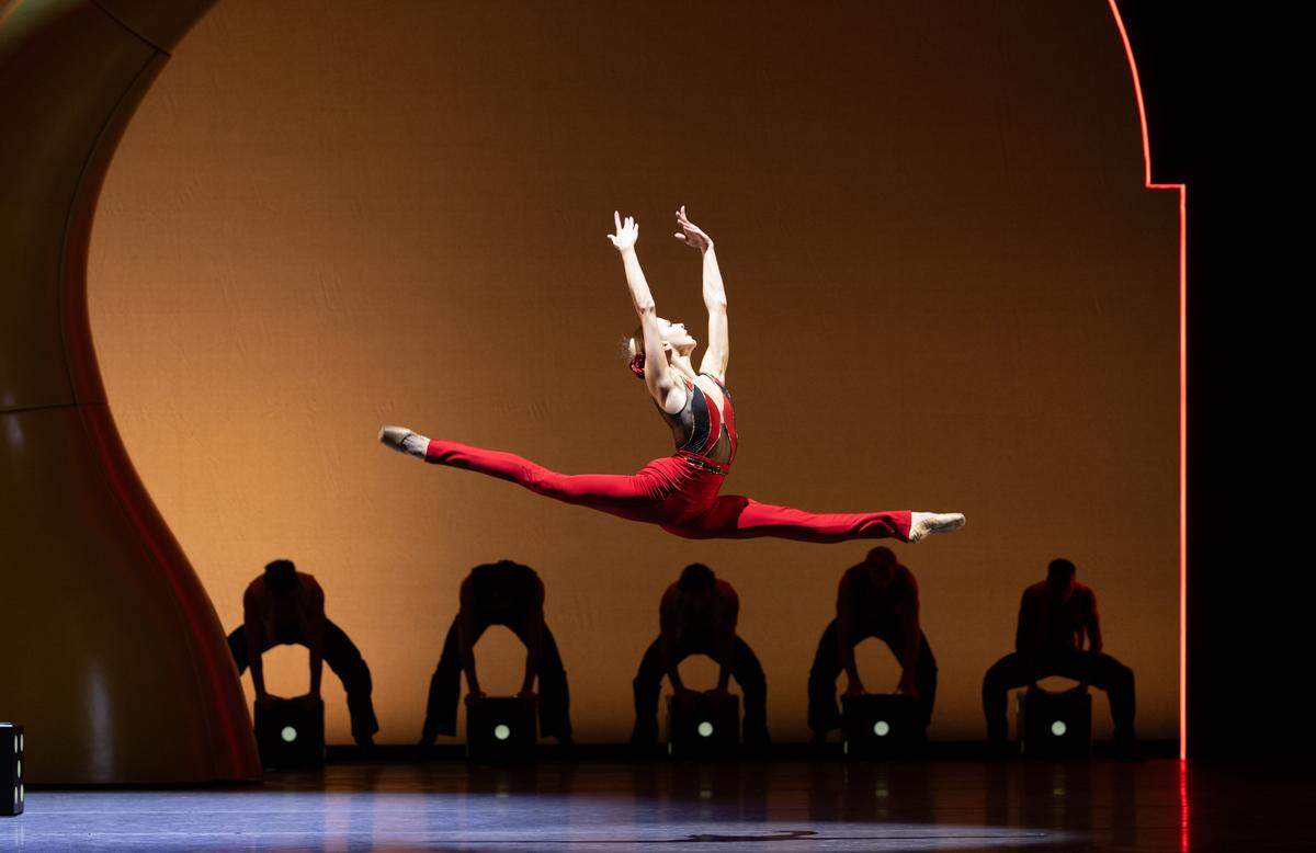 Following a scripted storyline unlike the more abstract scenes of “Jewels,” Dawn Atkins leaps toward her fate in “Carmen,” which will be performed in Miami and West Palm Beach. Choreographed by Annabelle Lopez Ochoa.