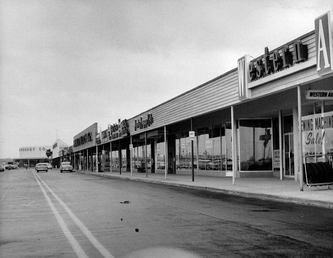 Flamingo Shopping Plaza, Hialeah, in 1957.