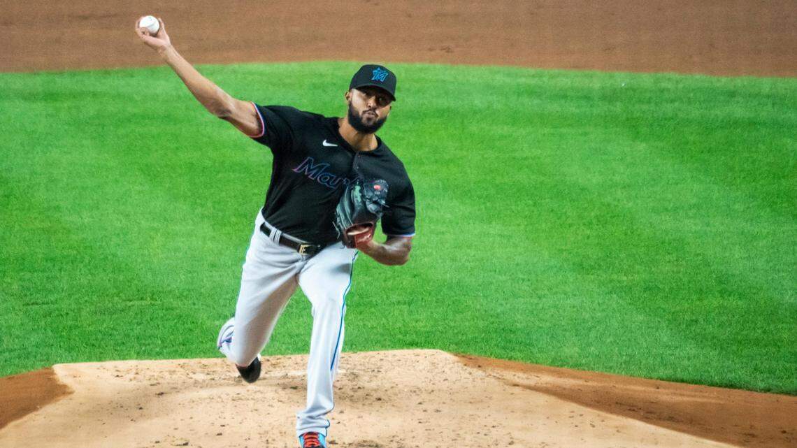 Miami Marlins beat Yankees in extra innings to clinch first playoff berth since 2003